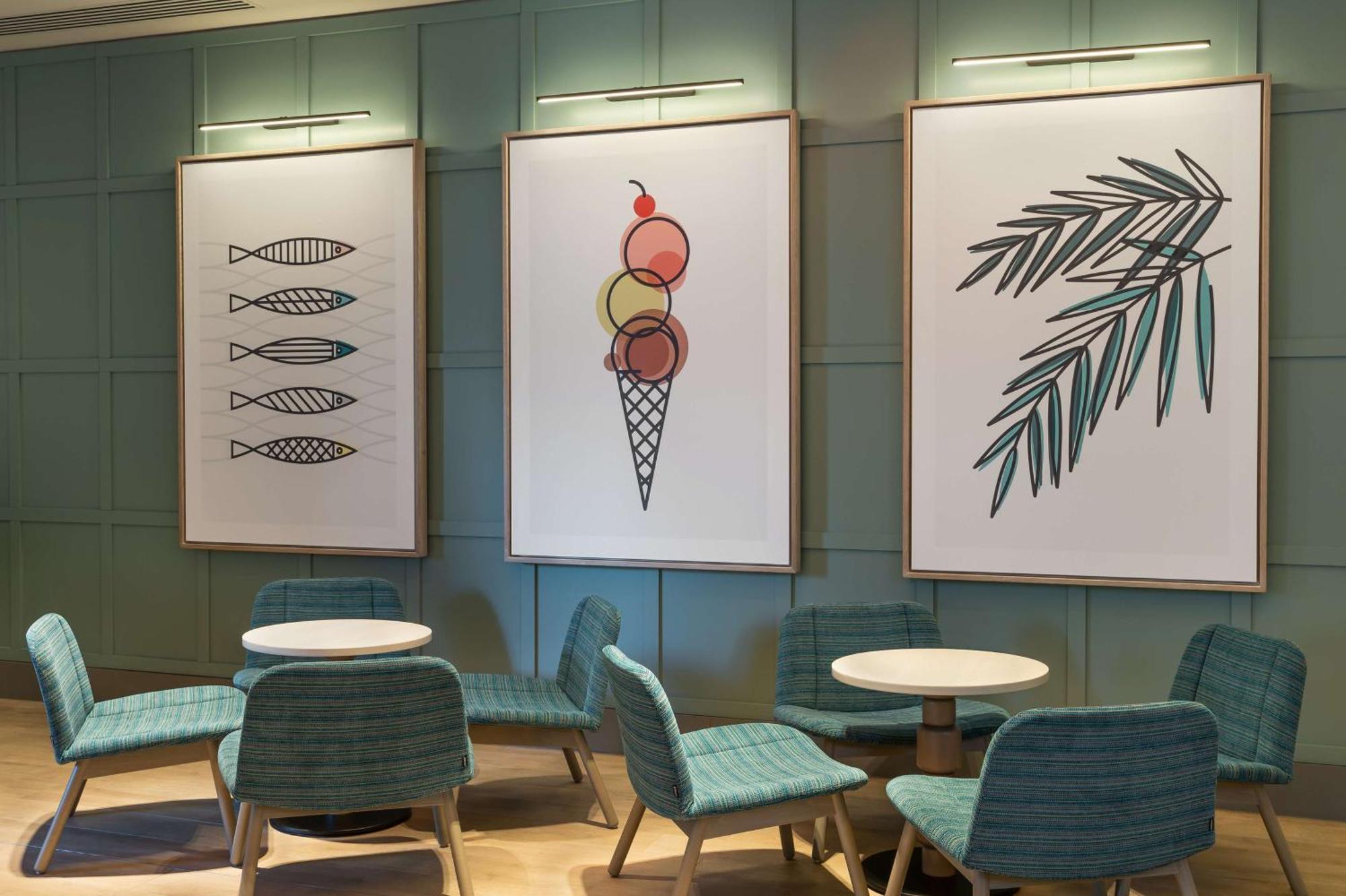 ホテル Hampton By Hilton トーキー エクステリア 写真