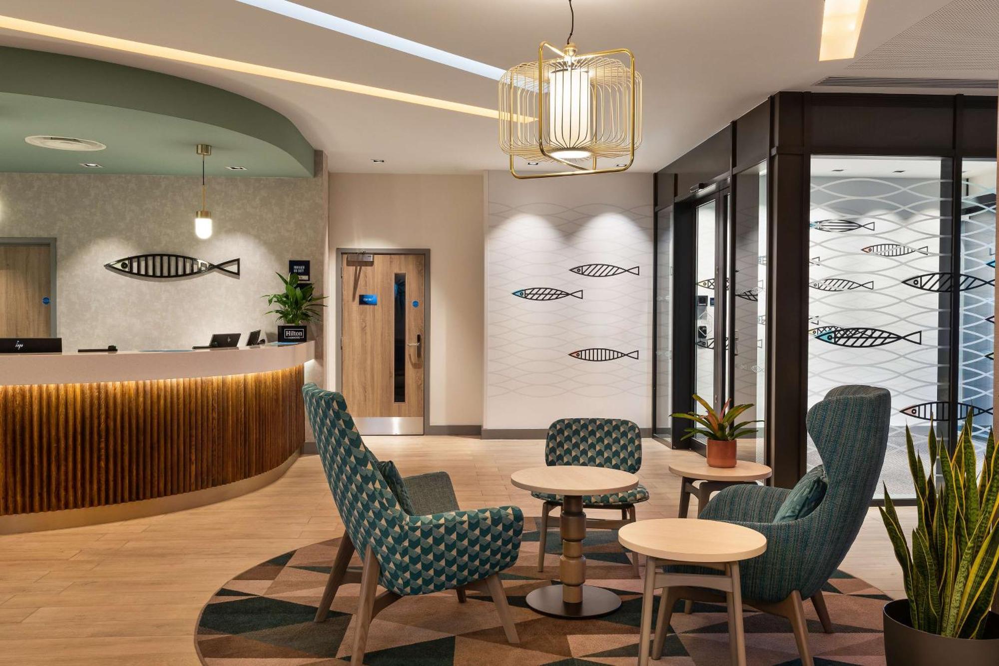 ホテル Hampton By Hilton トーキー エクステリア 写真