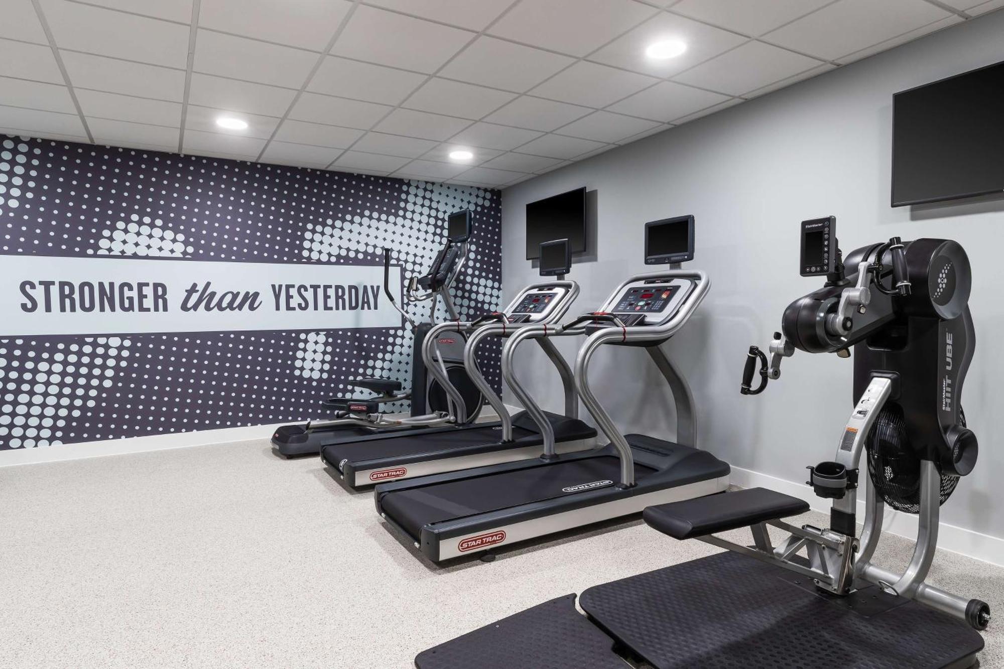 ホテル Hampton By Hilton トーキー エクステリア 写真